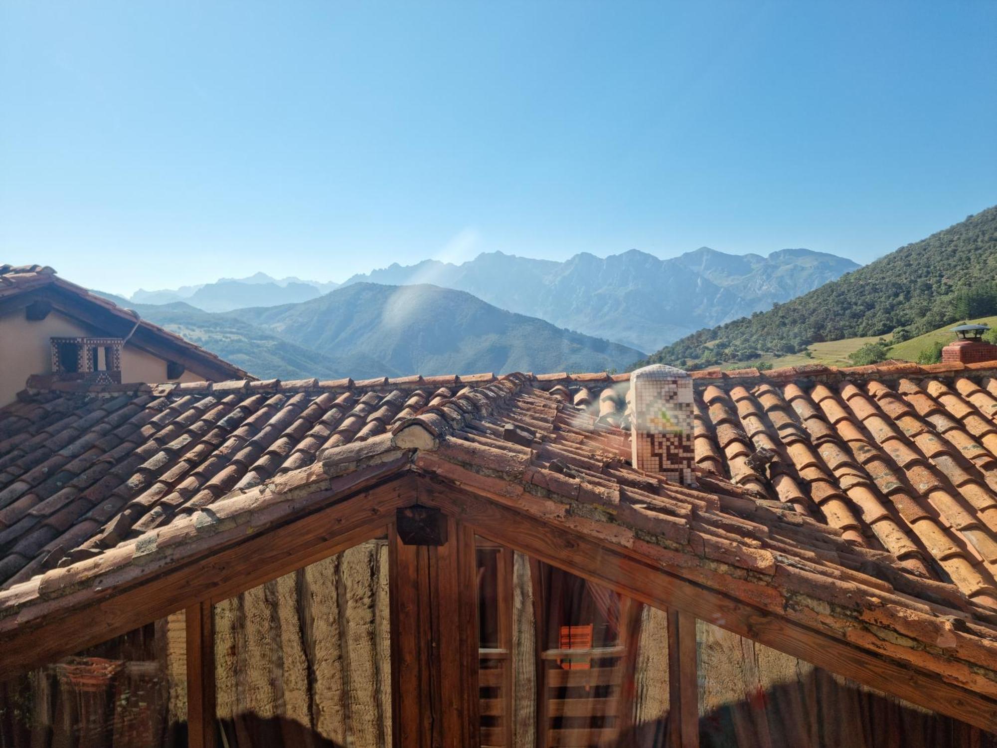La Casa De Las Chimeneas Tudes Экстерьер фото