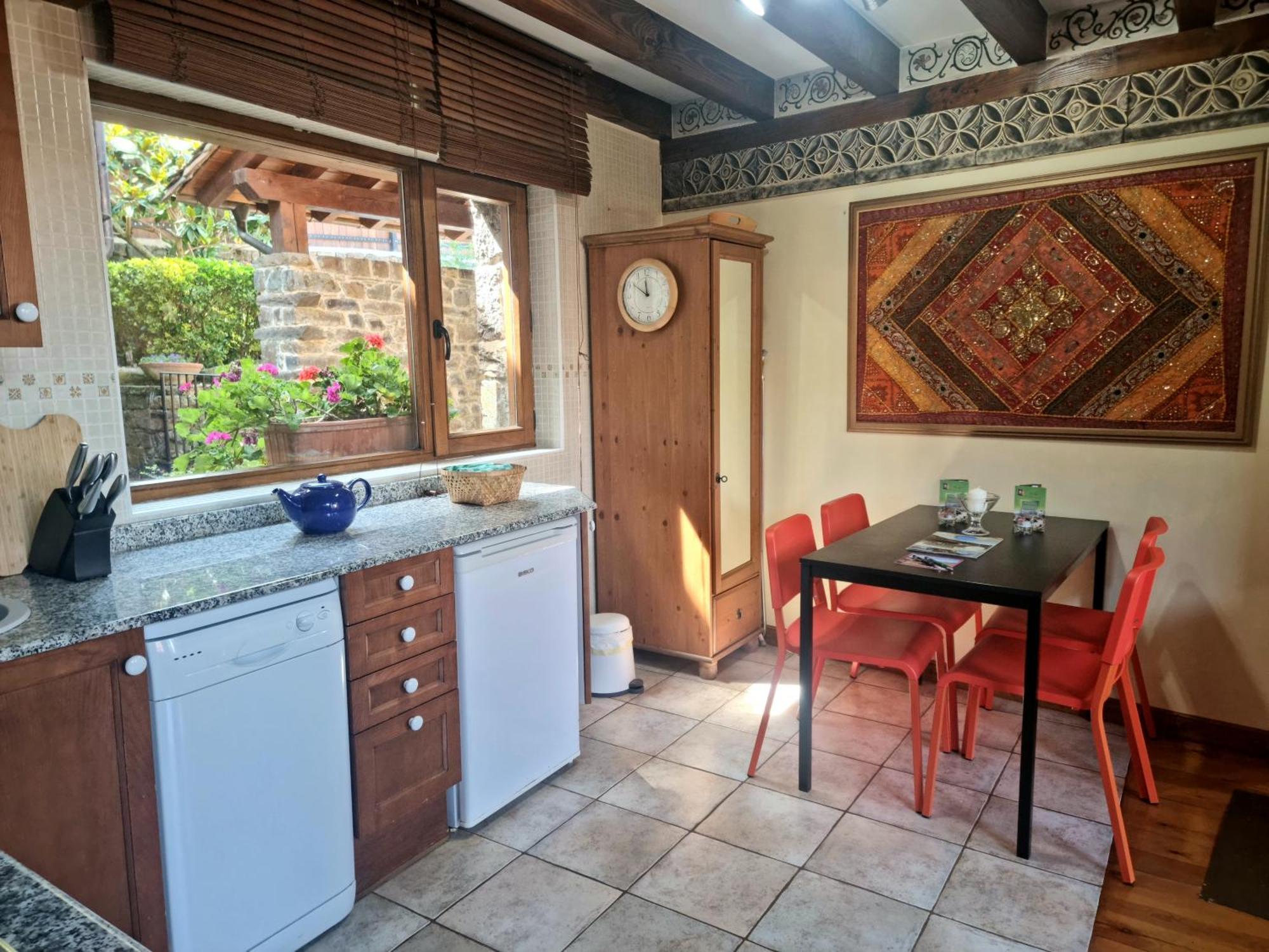 La Casa De Las Chimeneas Tudes Экстерьер фото